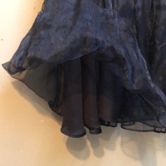 Sleeveless dress w/ sheer skirt—size large - Picture 5 of 9